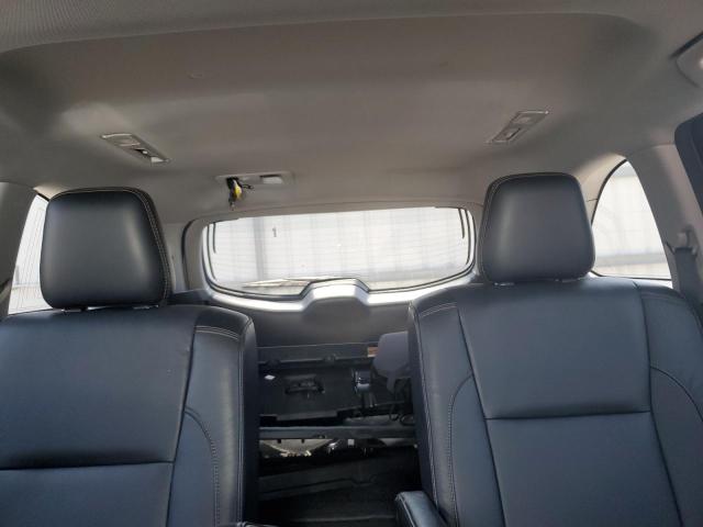 5TDKZRFH3JS244563 - 2018 TOYOTA HIGHLANDER SE თეთრი ფოტო 10