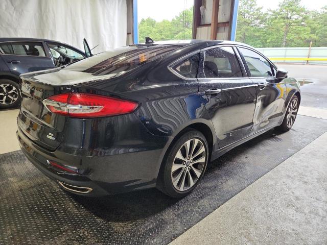 3FA6P0T90KR264540 - 2019 FORD FUSION SE BLACK photo 3