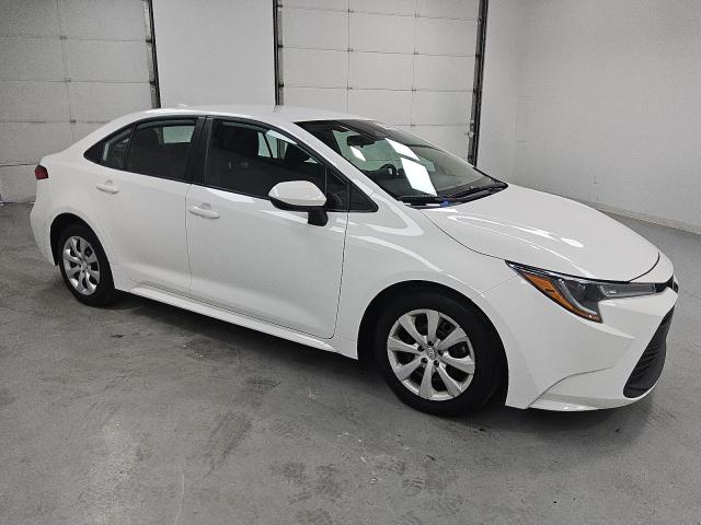 5YFB4MDE9PP009368 - 2023 TOYOTA COROLLA LE WHITE photo 4