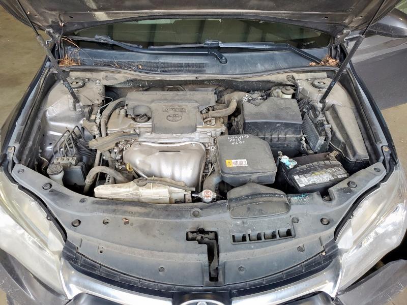 4T1BF1FK8HU624408 - 2017 TOYOTA CAMRY LE GRAY photo 11