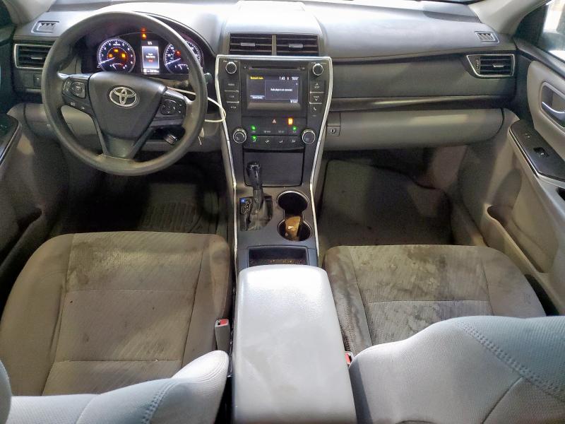 4T1BF1FK8HU624408 - 2017 TOYOTA CAMRY LE GRAY photo 8