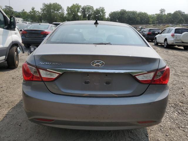 5NPEB4AC1BH028153 - 2011 HYUNDAI SONATA GLS GRAY photo 6