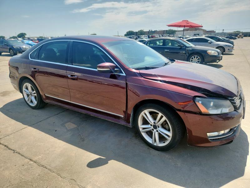 1VWCN7A37DC034356 - 2013 VOLKSWAGEN PASSAT SEL Բորդո լուսանկար 4