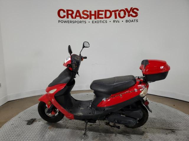 L9NTCBAE0N1306578 - 2022 TAOT SCOOTER RED photo 3