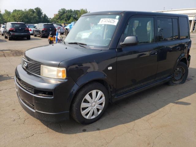 JTLKT324X50190256 - 2005 TOYOTA SCION XB BLACK photo 1