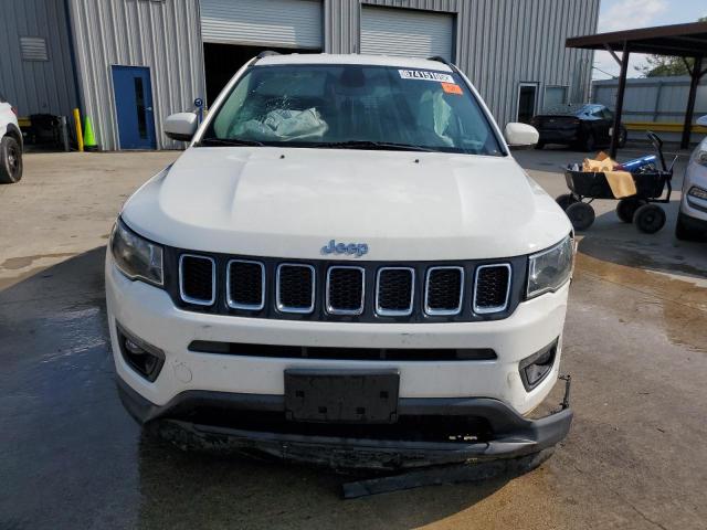 3C4NJCBB7KT693044 - 2019 JEEP COMPASS LATITUDE 白色 照片 5