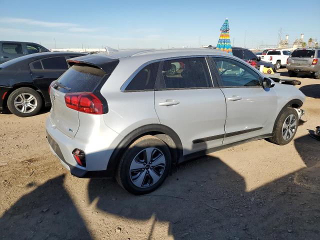 KNDCB3LC7L5396949 - 2020 KIA NIRO LX SILVER photo 3