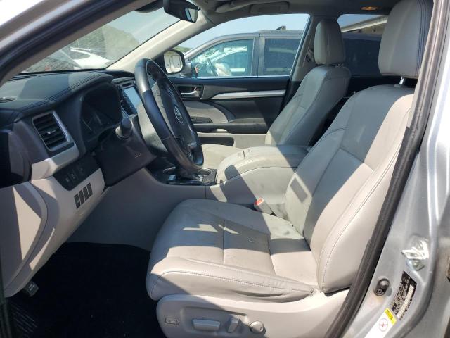 5TDKZRFH8KS555407 - 2019 TOYOTA HIGHLANDER SE SILVER photo 7