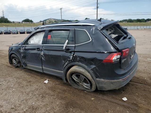 3VV3B7AX0LM066921 - 2020 VOLKSWAGEN TIGUAN SE Սև լուսանկար 2