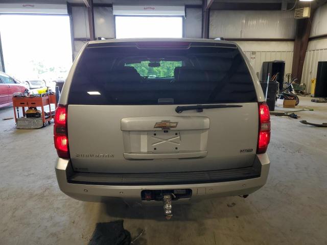 1GNUCJE06AR135351 - 2010 CHEVROLET SUBURBAN C1500 LT SILVER photo 6