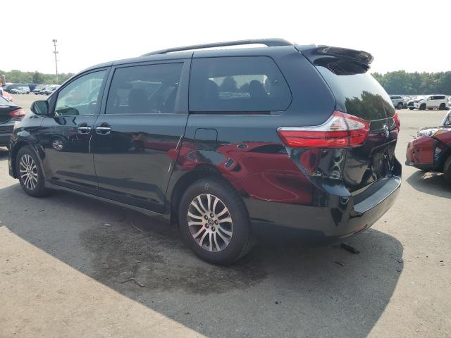 5TDYZ3DCXJS929982 - 2018 TOYOTA SIENNA XLE BLACK photo 2