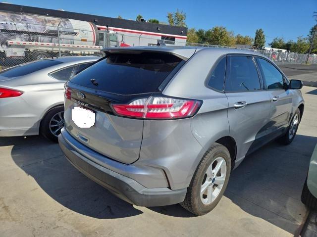 2FMPK3G92MBA23312 - 2021 FORD EDGE SE GRAY photo 4