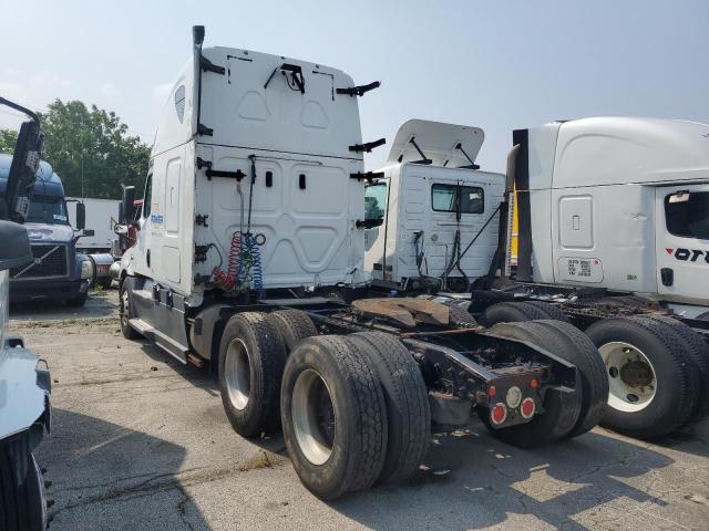 3AKJHHDR0JSJN4757 - 2018 FREIGHTLINER CASCADIA 1 Սպիտակ լուսանկար 3