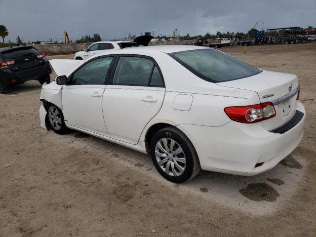 2T1BU4EE1CC916740 - 2012 TOYOTA COROLLA BASE Սպիտակ լուսանկար 5