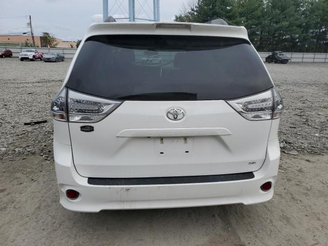 5TDXZ3DC8KS976876 - 2019 TOYOTA SIENNA SE WHITE photo 6