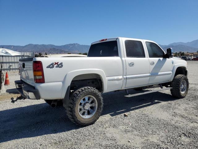 1GTGK13U22F213058 - 2002 GMC SIERRA K1500 HEAVY DUTY WHITE photo 3