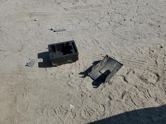 1G11C5SL8EF281512 - 2014 CHEVROLET MALIBU 1LT 银色 照片 12