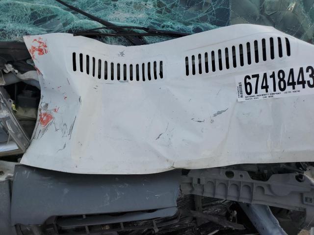 3C6TRVDG2JE148934 - 2018 RAM PROMASTER 2500 HIGH WHITE photo 12