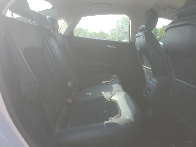 3FA6P0HD4JR281000 - 2018 FORD FUSION SE WHITE photo 10