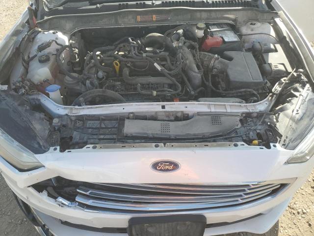 3FA6P0HD4JR281000 - 2018 FORD FUSION SE WHITE photo 11