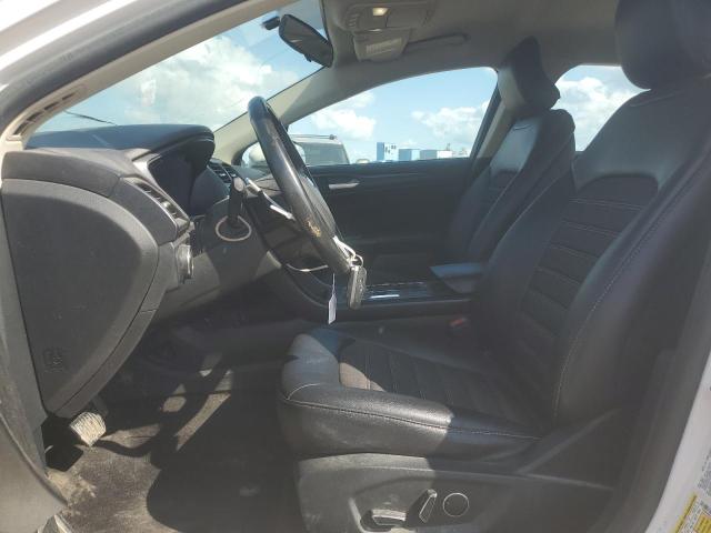 3FA6P0HD4JR281000 - 2018 FORD FUSION SE WHITE photo 7