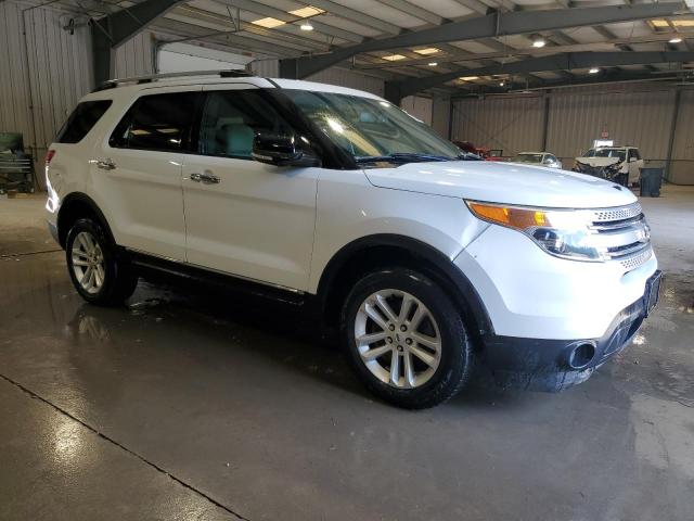 1FM5K8D89FGB12855 - 2015 FORD EXPLORER XLT WHITE photo 4