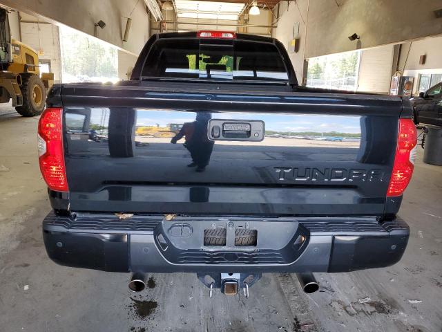 5TFUY5F15JX700323 - 2018 TOYOTA TUNDRA DOUBLE CAB SR/SR5 BLACK photo 6