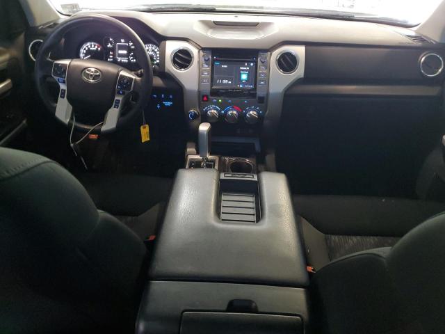 5TFUY5F15JX700323 - 2018 TOYOTA TUNDRA DOUBLE CAB SR/SR5 BLACK photo 8