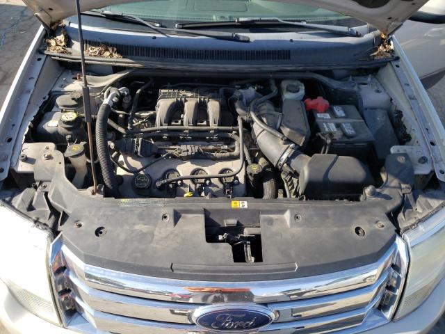 1FMDK05W68GA31034 - 2008 FORD TAURUS X SEL SILVER photo 12