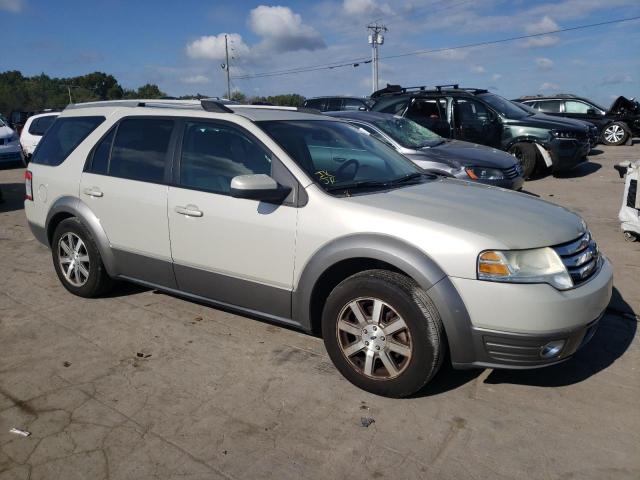 1FMDK05W68GA31034 - 2008 FORD TAURUS X SEL SILVER photo 4