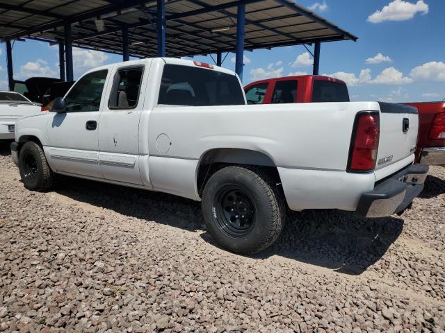 2GCEC19V341267984 - 2004 CHEVROLET SILVERADO C1500 WHITE photo 2