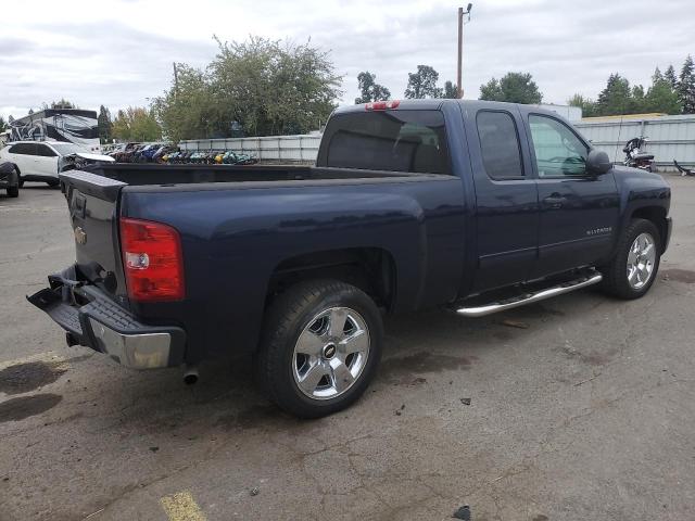 1GCRCSE04BZ157094 - 2011 CHEVROLET SILVERADO C1500 LT BLUE photo 3