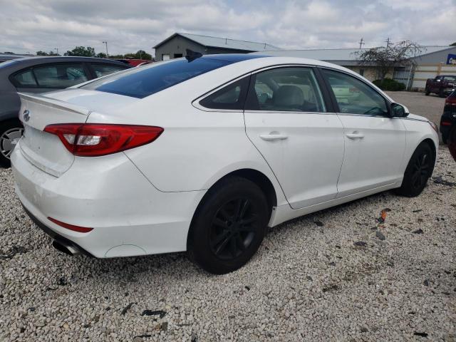 5NPE24AF8GH349530 - 2016 HYUNDAI SONATA SE WHITE photo 3