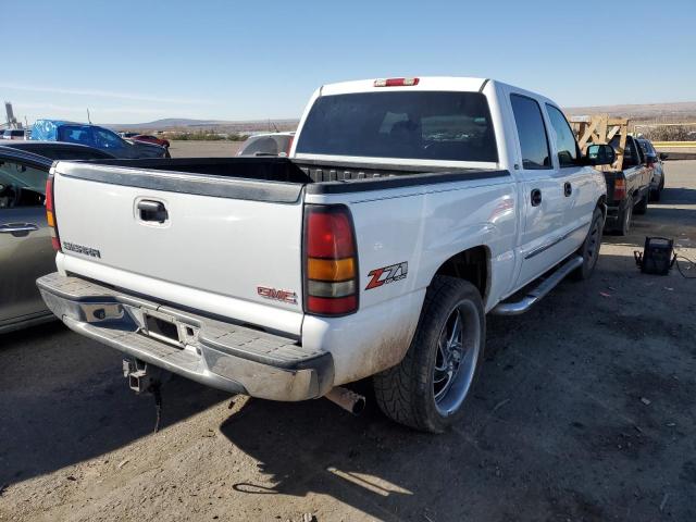 2GTEK13T551353440 - 2005 GMC NEW SIERRA K1500 WHITE photo 3