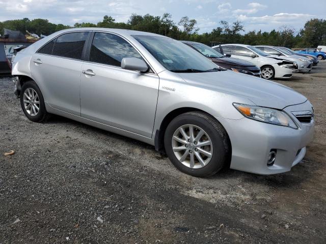 4T1BB3EK9AU112977 - 2010 TOYOTA CAMRY HYBRID SILVER photo 4