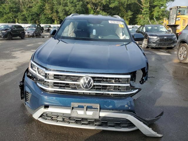 1V2LC2CA3NC201335 - 2022 VOLKSWAGEN ATLAS CROS SE Синий фото 5