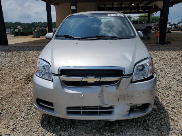 KL1TD56618B005550 - 2008 CHEVROLET AVEO BASE SILVER photo 5
