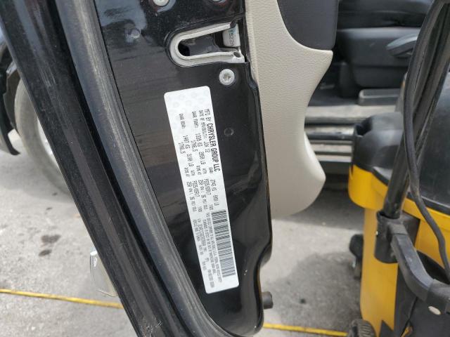 2C4RC1CG6CR376600 - 2012 CHRYSLER TOWN & COU TOURING L BLACK photo 13