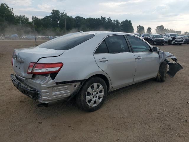 4T1BF3EK1BU599758 - 2011 TOYOTA CAMRY BASE 银色 照片 3