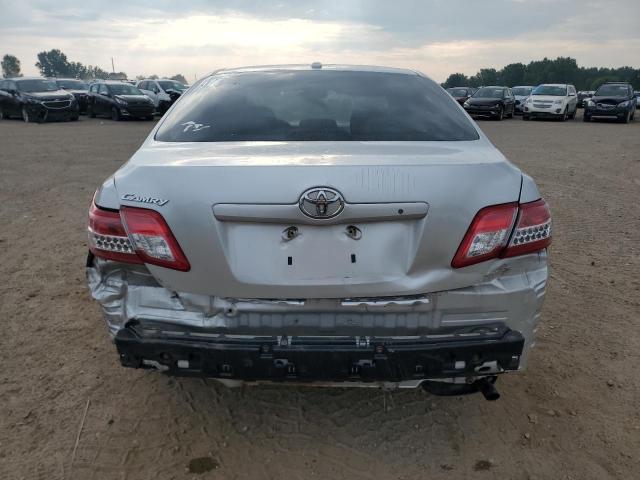 4T1BF3EK1BU599758 - 2011 TOYOTA CAMRY BASE 银色 照片 6
