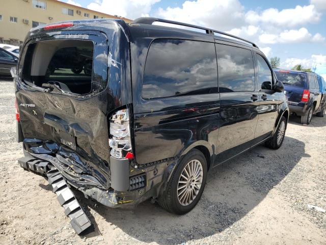 WD4PG2EE6J3454883 - 2018 MERCEDES-BENZ METRIS BLACK photo 3