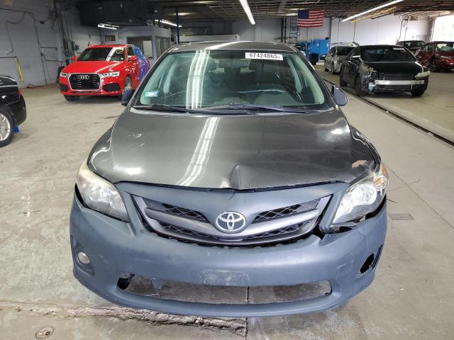 2T1BU4EE2DC074167 - 2013 TOYOTA COROLLA BASE Сұр фото 5