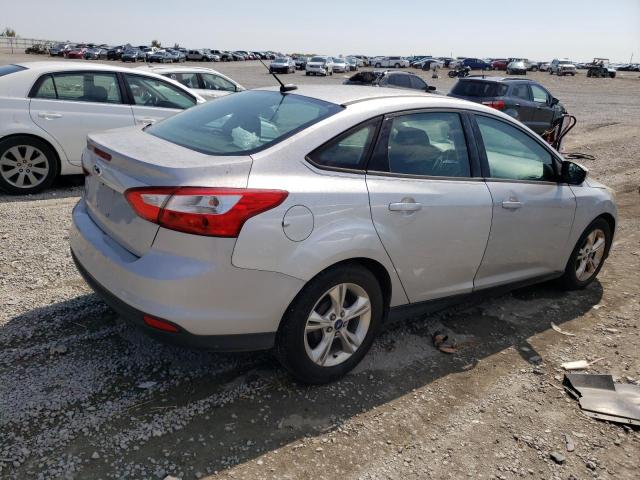 1FADP3F20EL227451 - 2014 FORD FOCUS SE SILVER photo 3