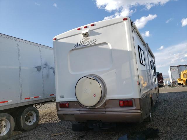 1F6NF53S440A01708 - 2004 ALLE MOTORHOME SUPER DUTY STRIPPED CHASSIS WHITE photo 4