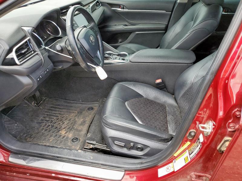 4T1B61HKXJU586876 - 2018 TOYOTA CAMRY XSE Qırmızı foto 7