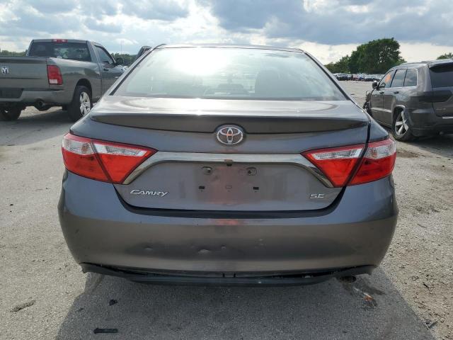 4T1BF1FK6HU406113 - 2017 TOYOTA CAMRY LE BROWN photo 6