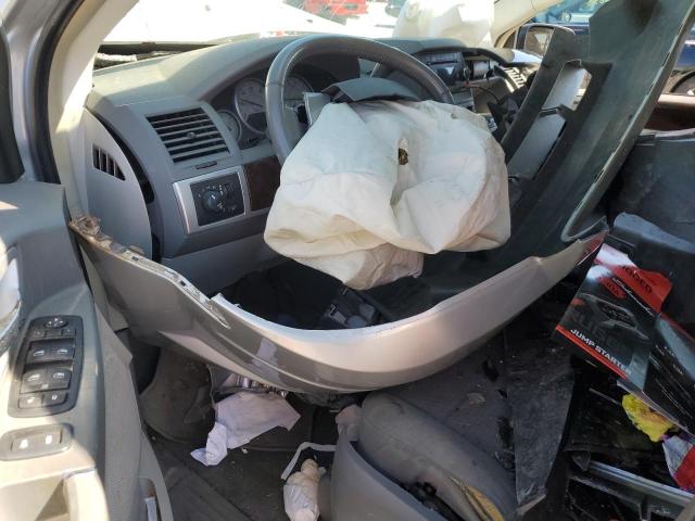 2A4RR5D16AR282904 - 2010 CHRYSLER TOWN & COU TOURING 银色 照片 8