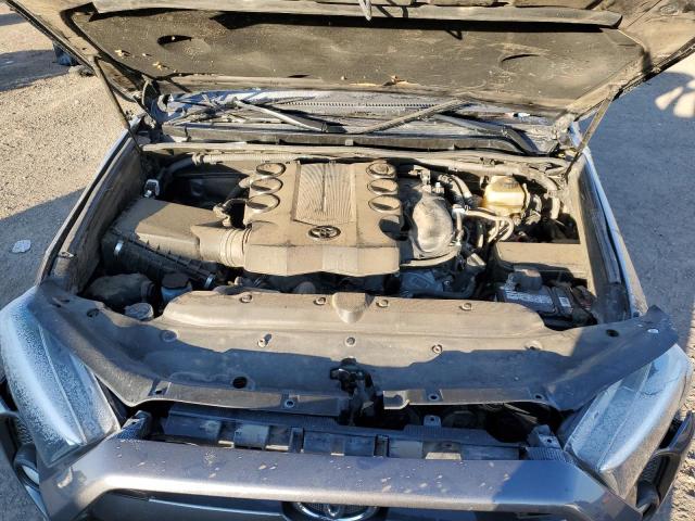 JTEBU5JRXJ5592885 - 2018 TOYOTA 4RUNNER SR5/SR5 PREMIUM GRAY photo 12