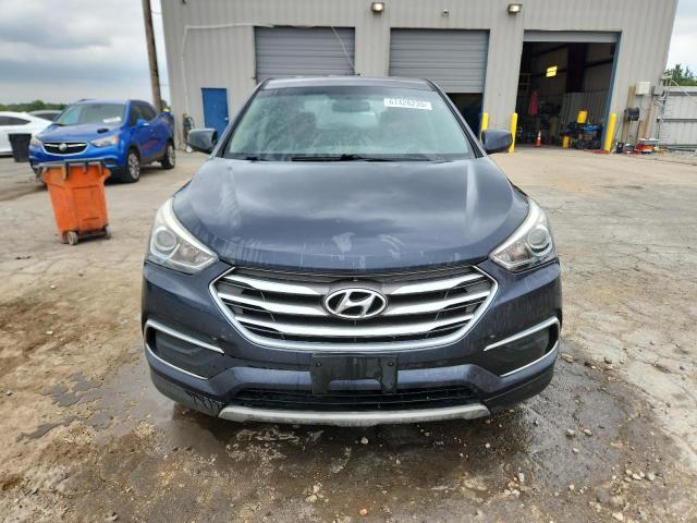5NMZT3LB7JH097261 - 2018 HYUNDAI SANTA FE S GRAY photo 5