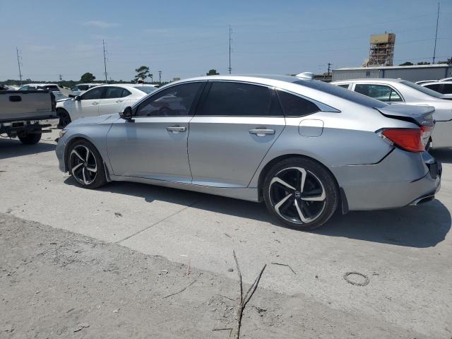 1HGCV1F32JA111264 - 2018 HONDA ACCORD SPORT SILVER photo 2